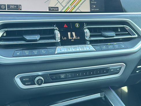 Used 2022 BMW X5 xDrive40i w/ Executive Package image 35