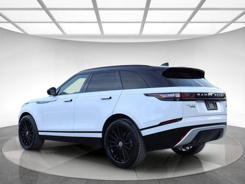 Used 2018 Land Rover Range Rover Velar S image 6