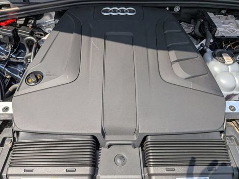 Used 2023 Audi Q7 2.0T Premium w/ Convenience Package AWD/4WD image 37