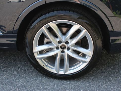 New 2025 Audi Q7 3.0T Premium Plus image 38
