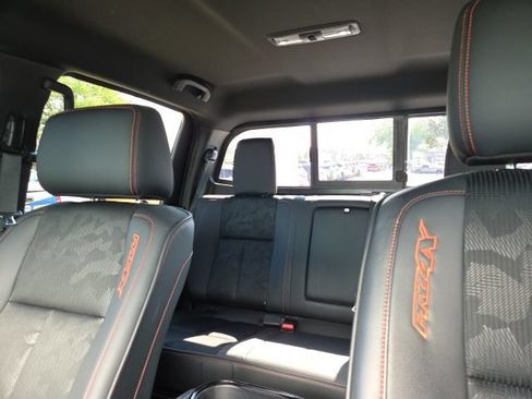 Used 2021 Nissan Titan PRO-4X w/ Pro-4x Utility Package AWD/4WD image 10