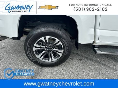 Used 2022 Chevrolet Colorado Z71 w/ Safety Package AWD/4WD image 11