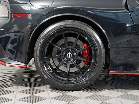 Used 2024 Nissan Z NISMO w/ Floor Mat Package RWD image 18