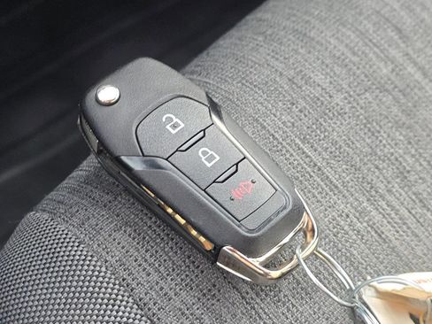 Used 2022 Ford F150 XL w/ Trailer Tow Package image 31