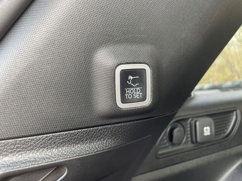 Certified 2024 Jeep Grand Cherokee Limited w/ Luxury Tech Group II image 47