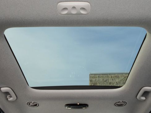 Used 2023 Hyundai Palisade Limited w/ Cargo Package image 15