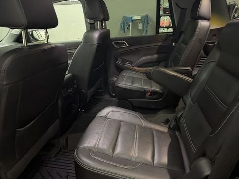 Used 2019 GMC Yukon Denali w/ Denali Ultimate Package image 18