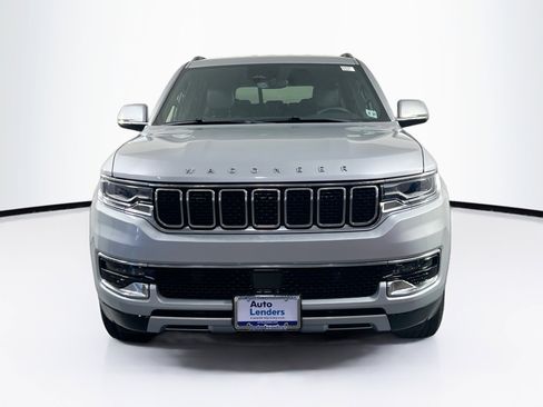 Used 2022 Jeep Wagoneer Series II image 2