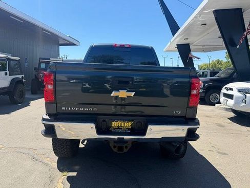 Used 2017 Chevrolet Silverado 2500 LTZ w/ Duramax Plus Package AWD/4WD image 6