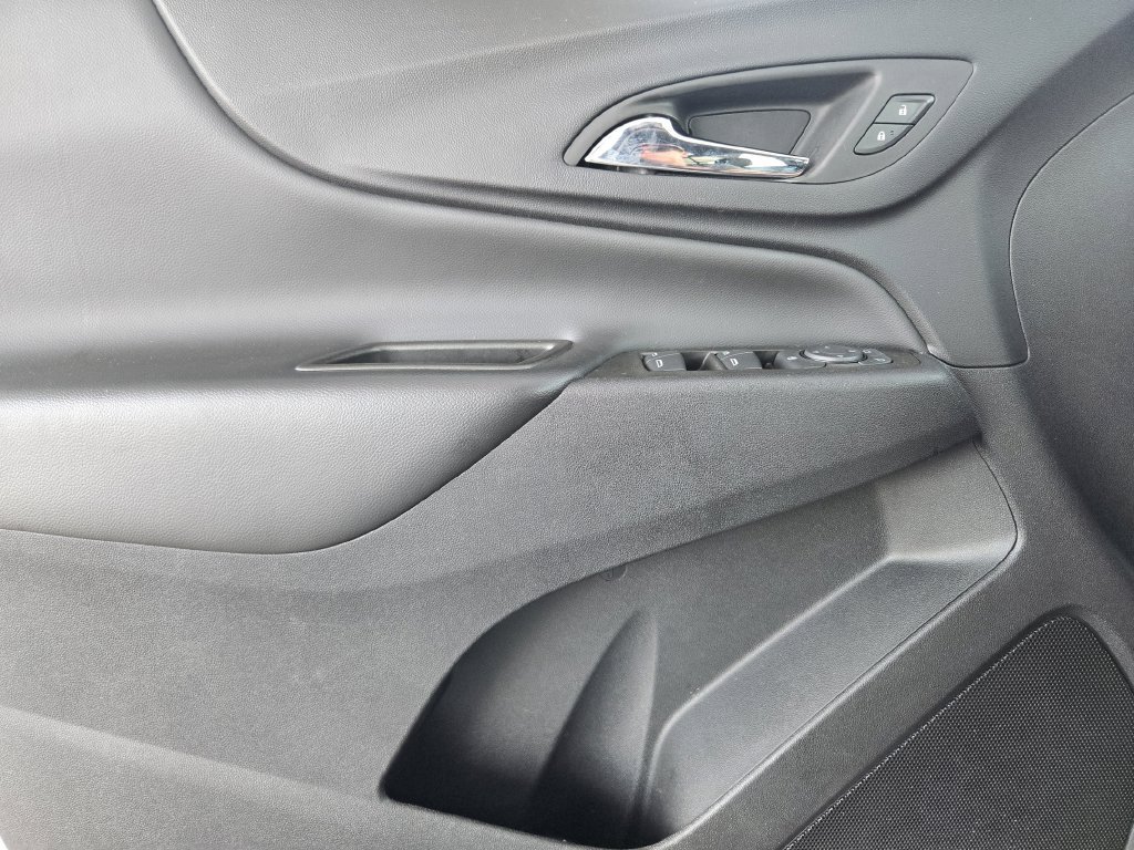 Used 2023 Chevrolet Equinox LT w/ LPO, Floor Liner Package AWD/4WD image 26