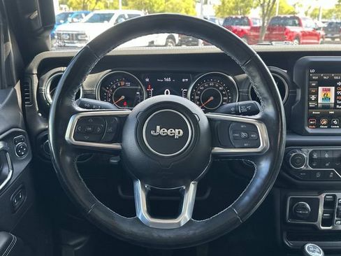Used 2022 Jeep Gladiator Overland w/ Popular Equipment Package AWD/4WD image 37