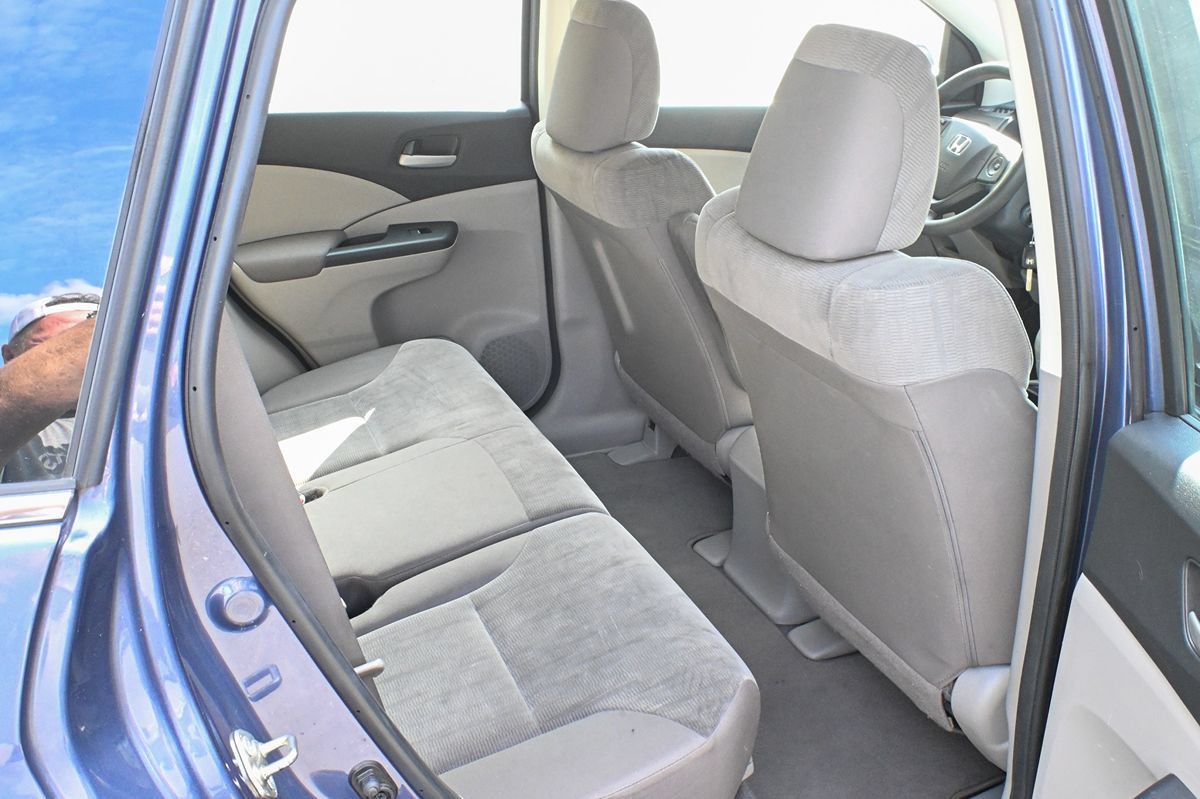 Used 2014 Honda CR-V LX image 11