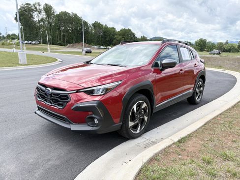 Certified 2025 Subaru Crosstrek 2.5i Limited w/ Popular Package #4A AWD/4WD image 3