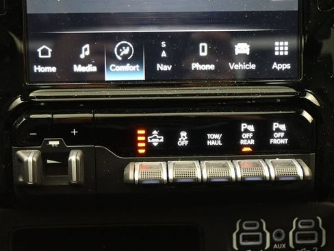 Used 2023 RAM 1500 Limited AWD/4WD image 20