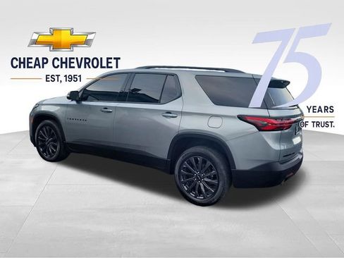 Used 2023 Chevrolet Traverse RS AWD/4WD image 3