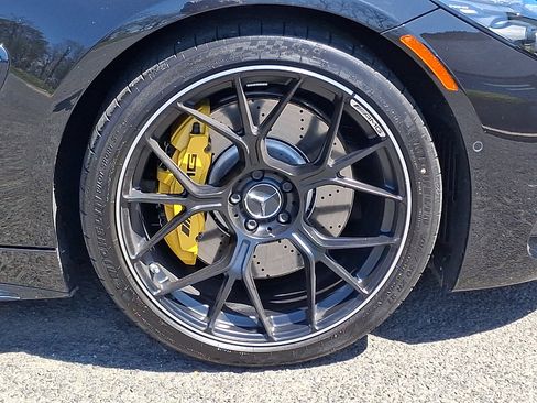 Used 2025 Mercedes-Benz AMG GT 63 image 8