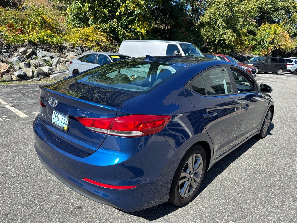 Used 2017 Hyundai Elantra Value Edition FWD image 2