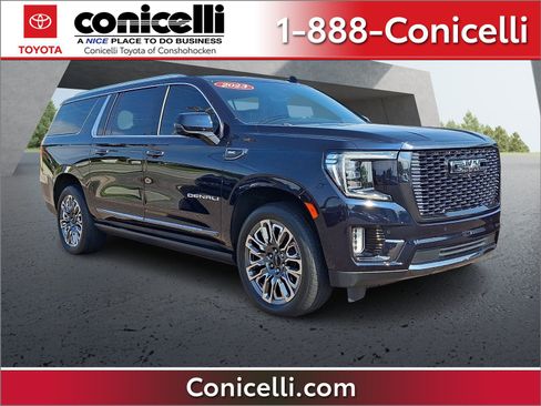 Used 2023 GMC Yukon XL Denali Ultimate AWD/4WD image 1