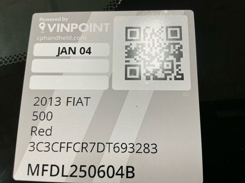 Used 2013 FIAT 500 Lounge image 24