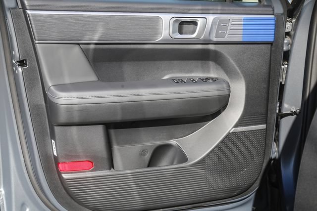 Used 2026 Hyundai Santa Fe Limited AWD/4WD image 24