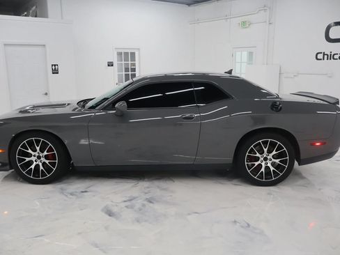 Used 2019 Dodge Challenger R/T Scat Pack RWD image 5