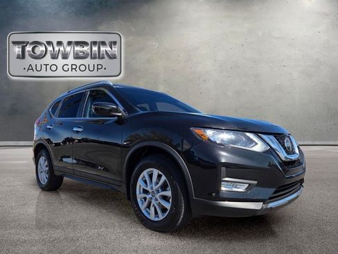 Used 2019 Nissan Rogue SV AWD/4WD image 2