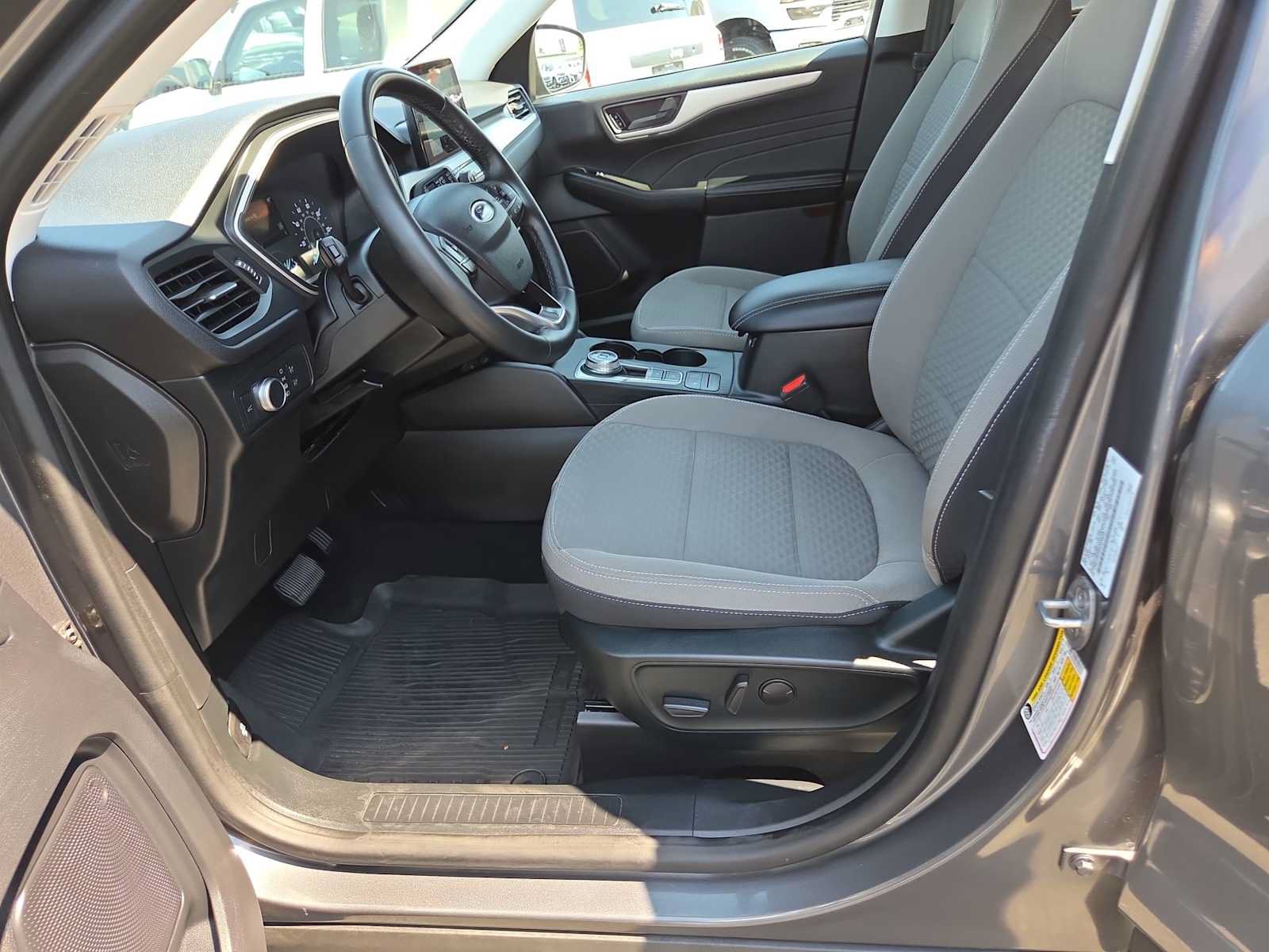 Used 2022 Ford Escape SE w/ Convenience Package AWD/4WD image 19