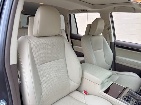 Used 2015 Lexus GX 460 Luxury AWD/4WD image 42