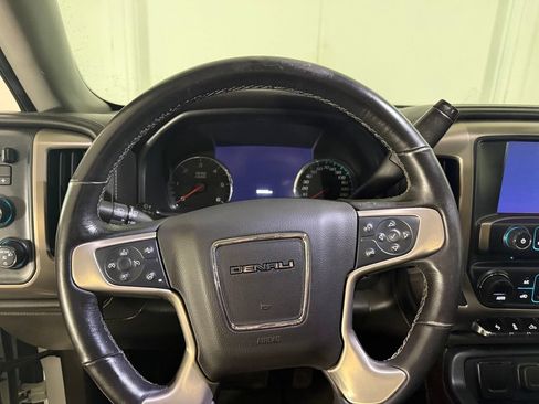 Used 2018 GMC Sierra 1500 Denali AWD/4WD image 11