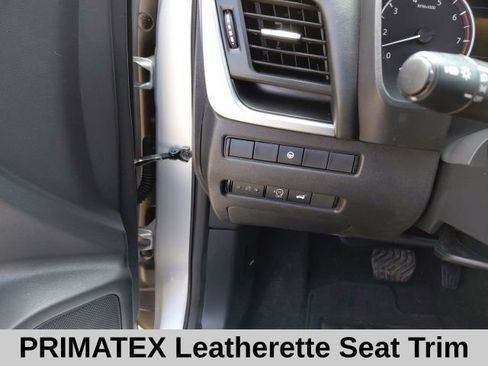 Used 2023 Nissan Rogue SV w/ SV Premium B Package AWD/4WD image 14