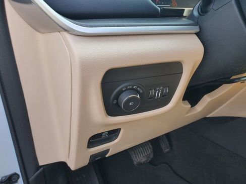 Used 2021 Jeep Grand Cherokee L Limited image 12