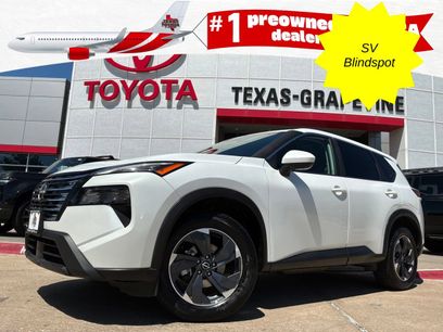 Used 2025 Nissan Rogue SV