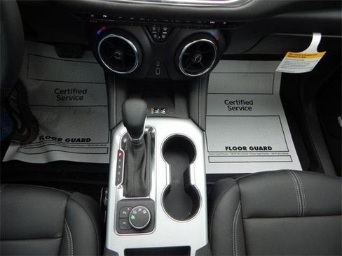 New 2026 Chevrolet Blazer LT w/ LPO, Black Sport Package image 24