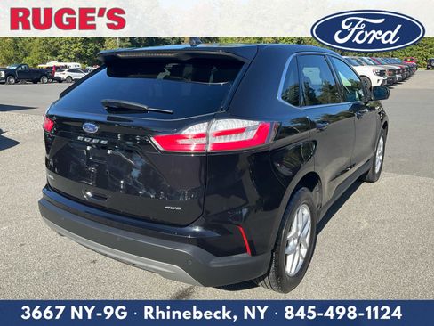 Certified 2022 Ford Edge SEL w/ Convenience Package image 3