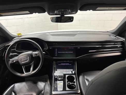 Used 2020 Audi Q8 Premium Plus w/ Premium Plus Package AWD/4WD image 35