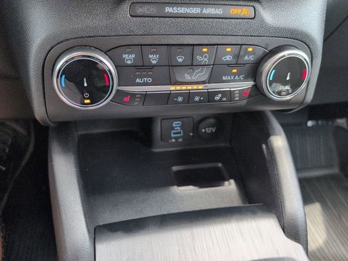 Certified 2023 Ford Escape Active w/ Cold Weather Package FWD image 18