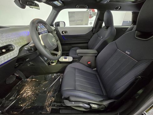 New 2026 MINI Cooper 2-Door Hardtop image 11