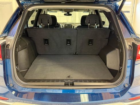 Used 2019 Chevrolet Equinox LT FWD image 10