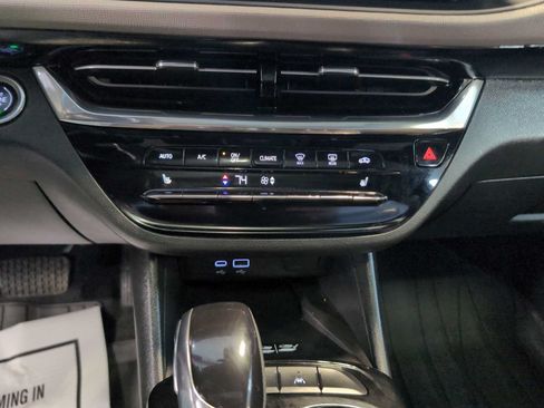 Used 2024 Buick Envista Sport Touring FWD image 20