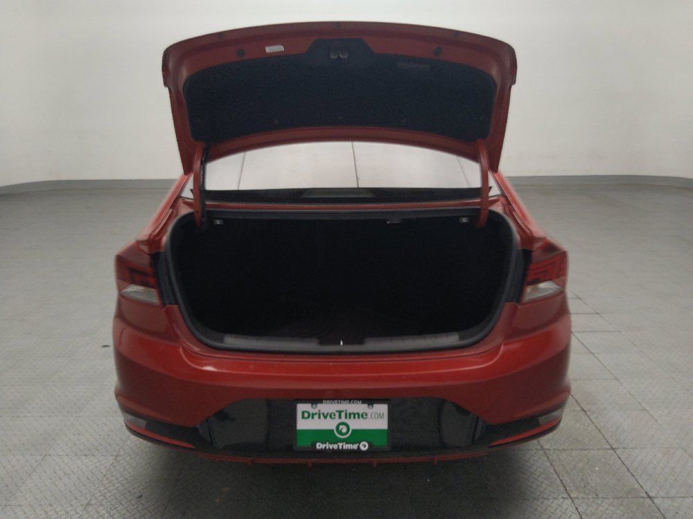 Used 2020 Hyundai Elantra Limited FWD image 29