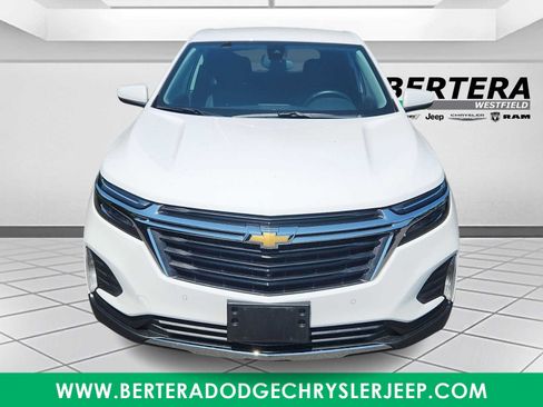 Used 2024 Chevrolet Equinox LT AWD/4WD image 2