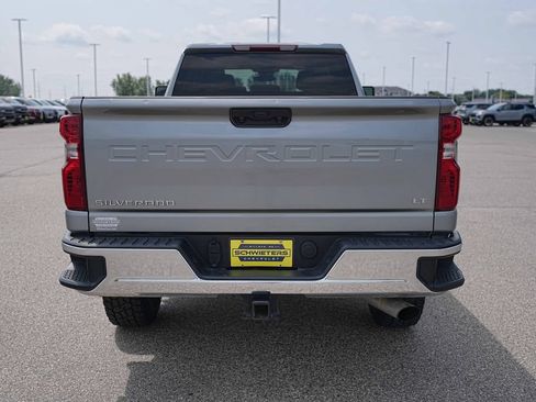 Used 2025 Chevrolet Silverado 2500 LT w/ Convenience Package AWD/4WD image 7
