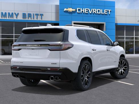 New 2026 GMC Acadia Denali Ultimate FWD image 10