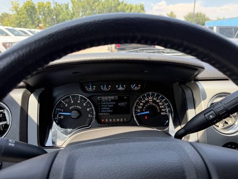 Used 2014 Ford F150 XLT w/ XLT Convenience Package AWD/4WD image 31