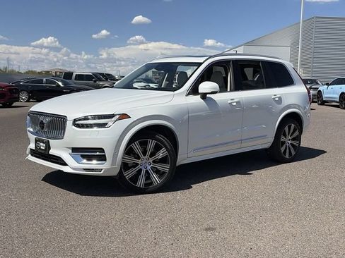 Certified 2023 Volvo XC90 B6 Ultimate AWD/4WD image 2