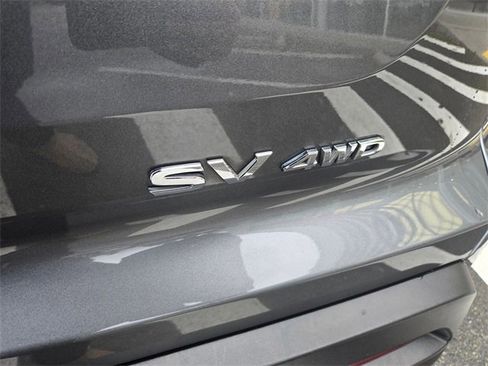 Used 2022 Nissan Pathfinder SV image 14