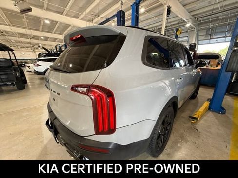 Used 2022 Kia Telluride SX w/ SX Prestige Package AWD/4WD image 5