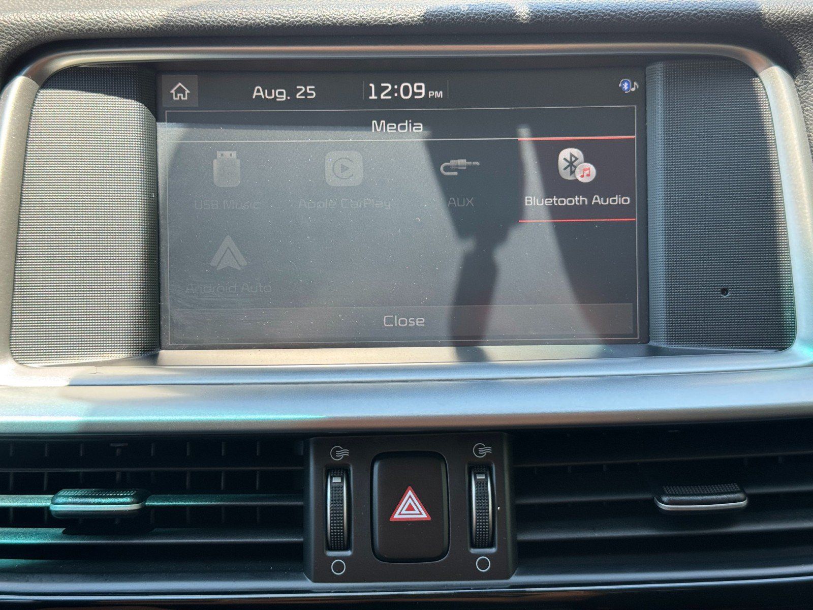 Used 2020 Kia Optima LX FWD image 22