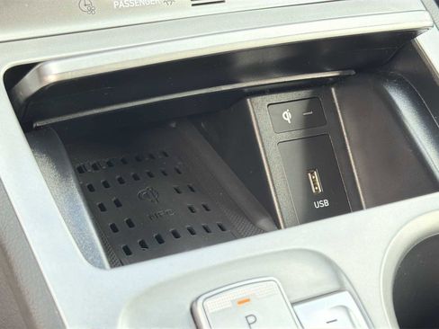 Certified 2023 Hyundai Kona Limited image 25