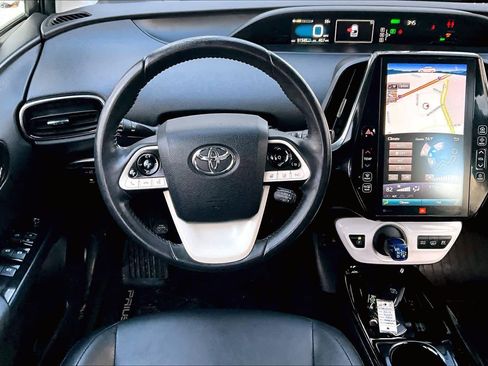 Certified 2017 Toyota Prius Prime Advanced image 5